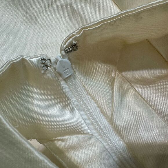 NWT Theia Couture Cream Rhinestone Belt Mini Dress - Picture 10 of 15